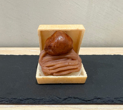 彩り豊かな秋の日光で堪能する、今だけの特別な味わい「和栗のモンブラン大福もなか」